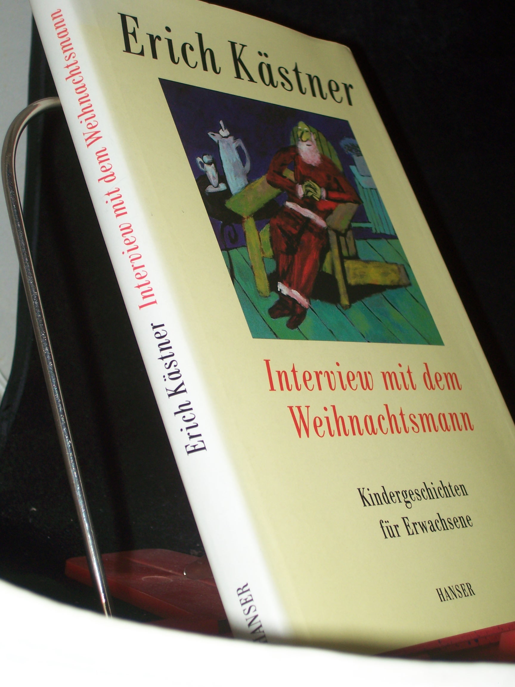 Artikelbild 1 des Artikels “Interview mit dem Weihnachtsmann : Kindergeschichten für Erwachsene / Erich Kästner. Hrsg. und mit einem Nachw. von Franz Josef Görtz und Hans Sarkowicz “