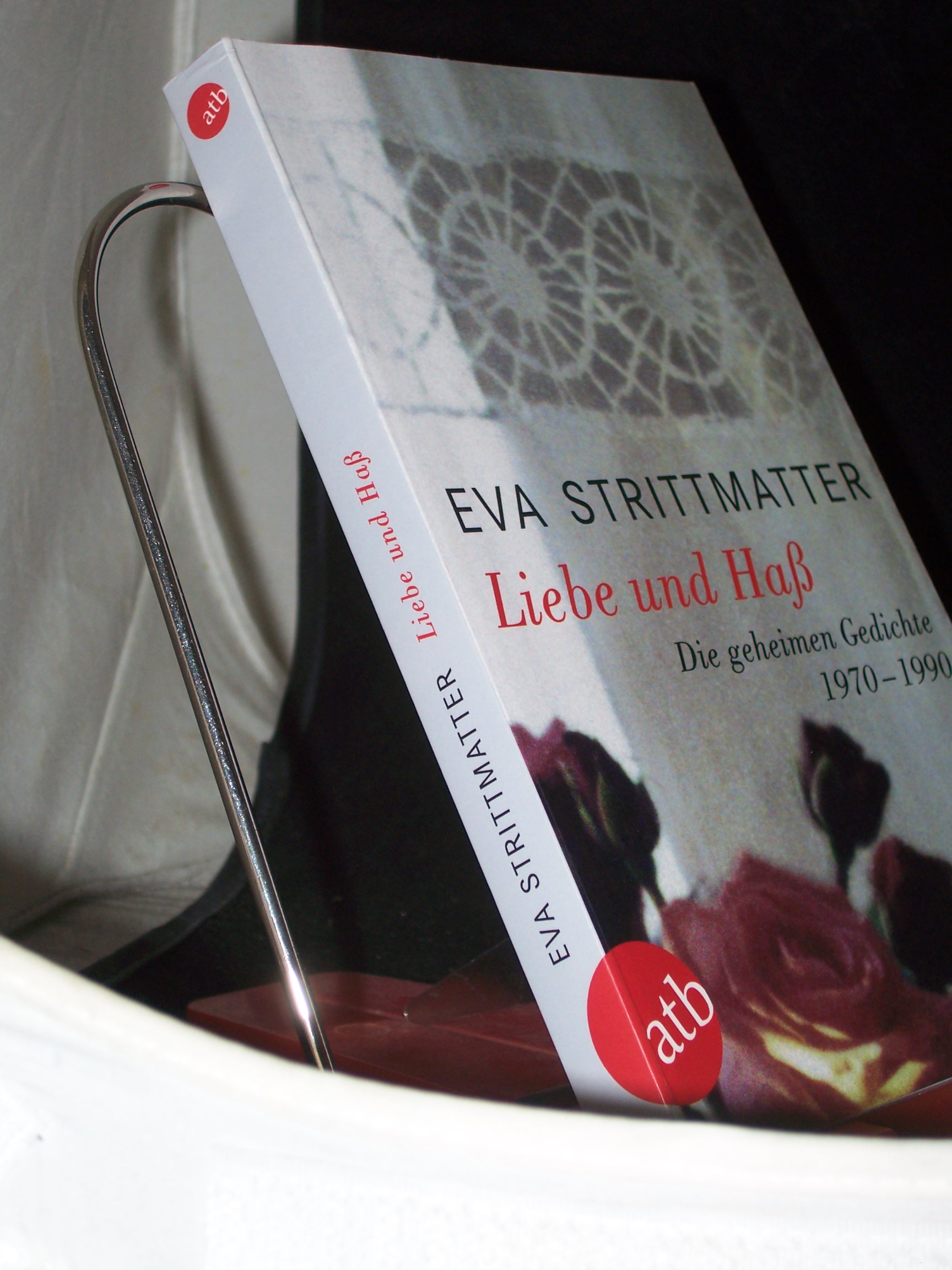 Artikelbild 1 des Artikels “Liebe und Haß : die geheimen Gedichte 1970 - 1990 / Eva Strittmatter “