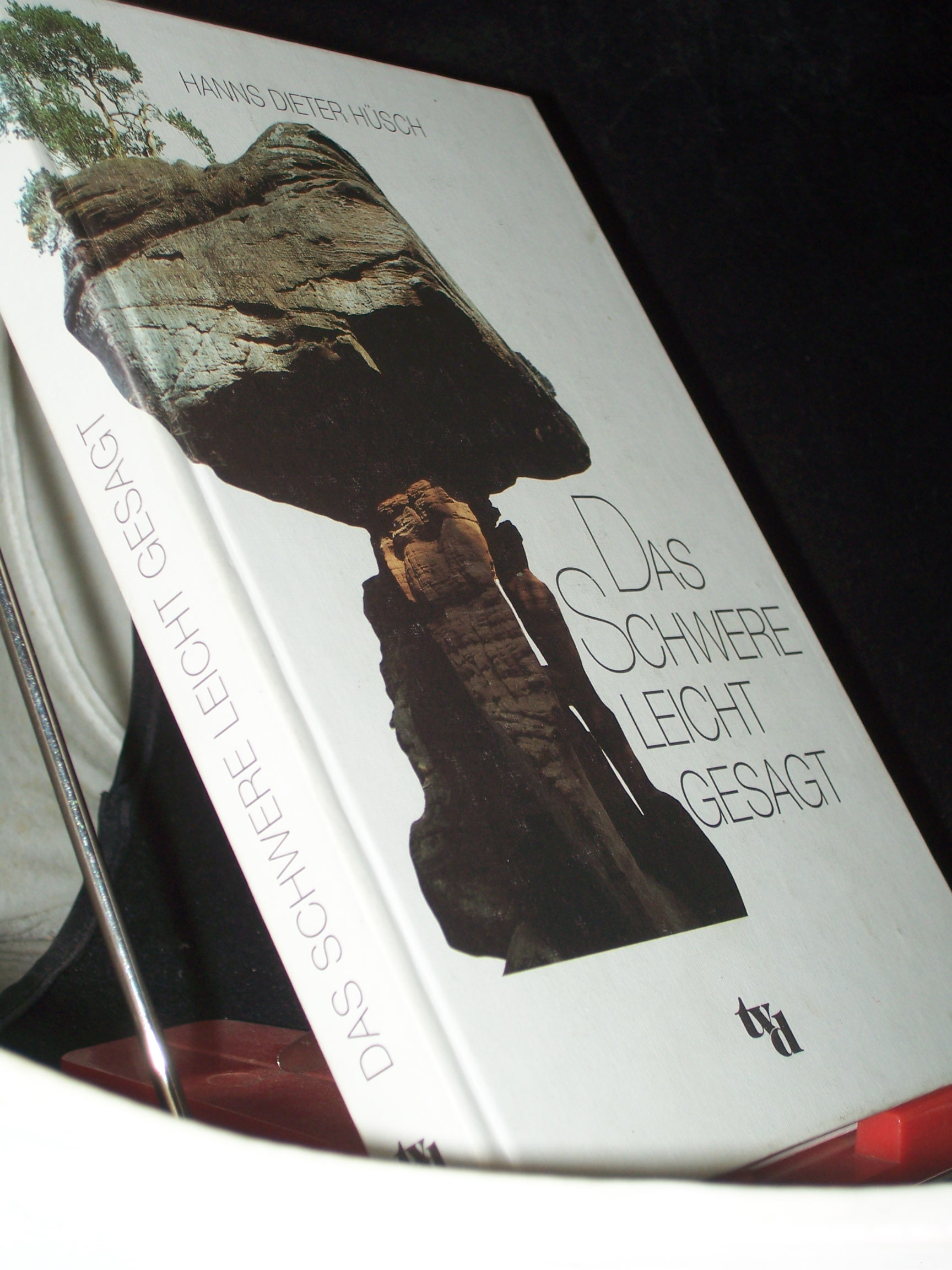 Artikelbild 1 des Artikels “Das Schwere leicht gesagt / Hanns Dieter Hüsch “