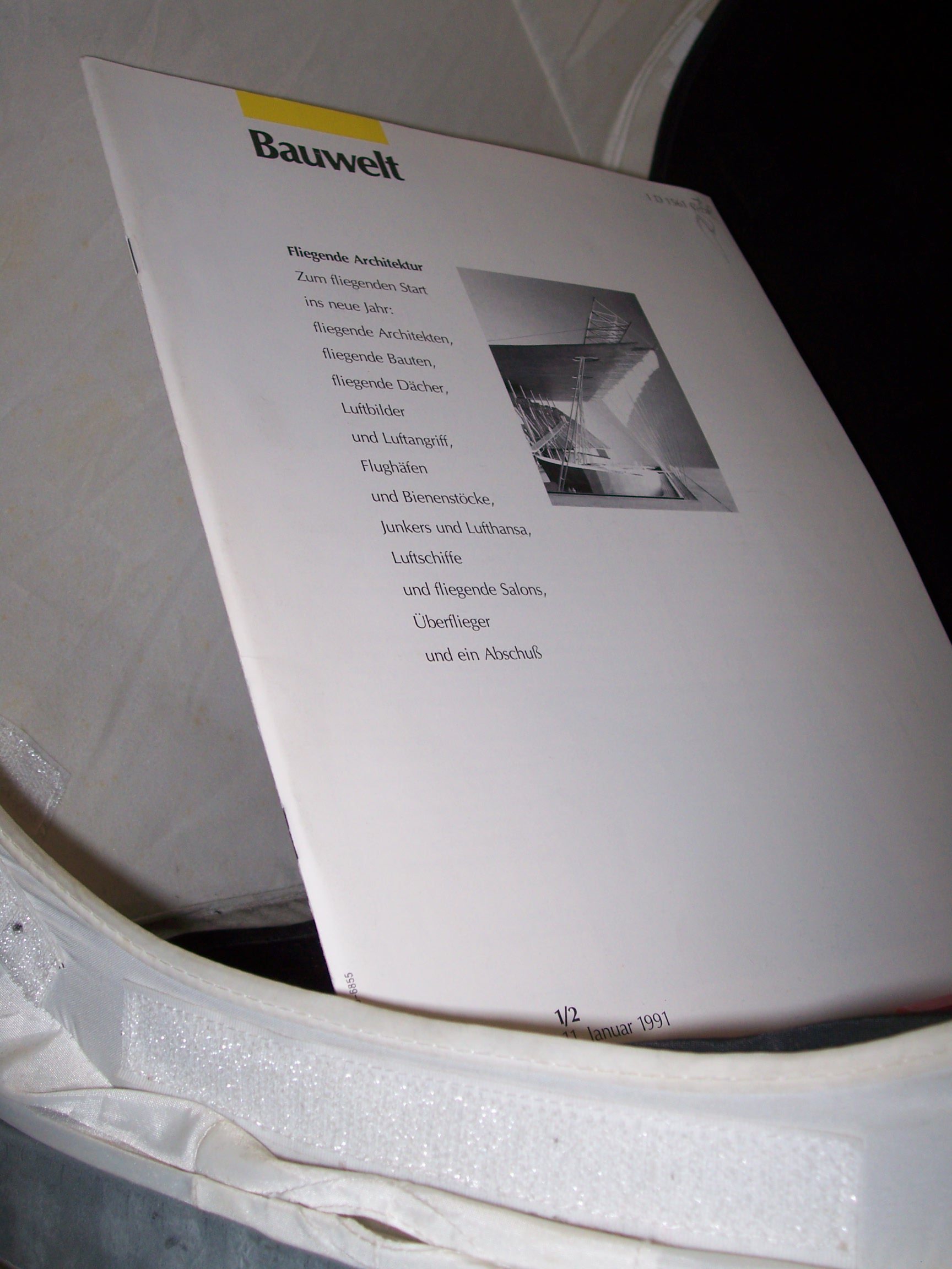 Artikelbild 1 des Artikels “1/2 1991 Fliegende Architektur “