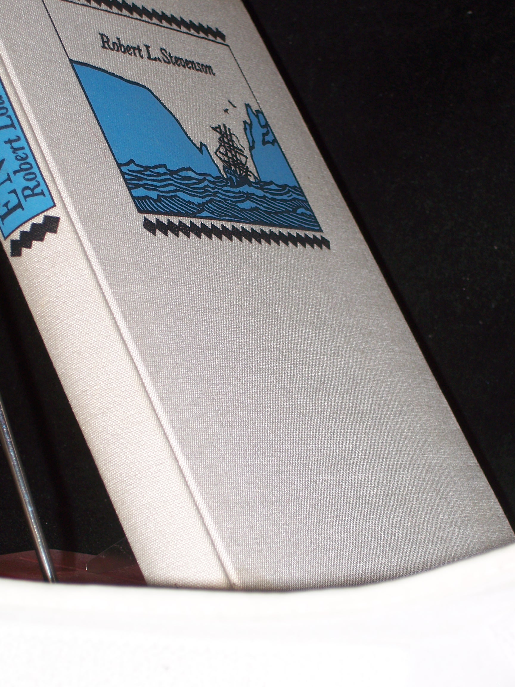 Artikelbild 1 des Artikels “Entführt : Die Abenteuer d. David Balfour / Robert Louis Stevenson. [Ins Dt. übertr. u. mit e. Nachw. vers. v. Ruth Gerull-Kardas. Ill. Werner Klemke] “