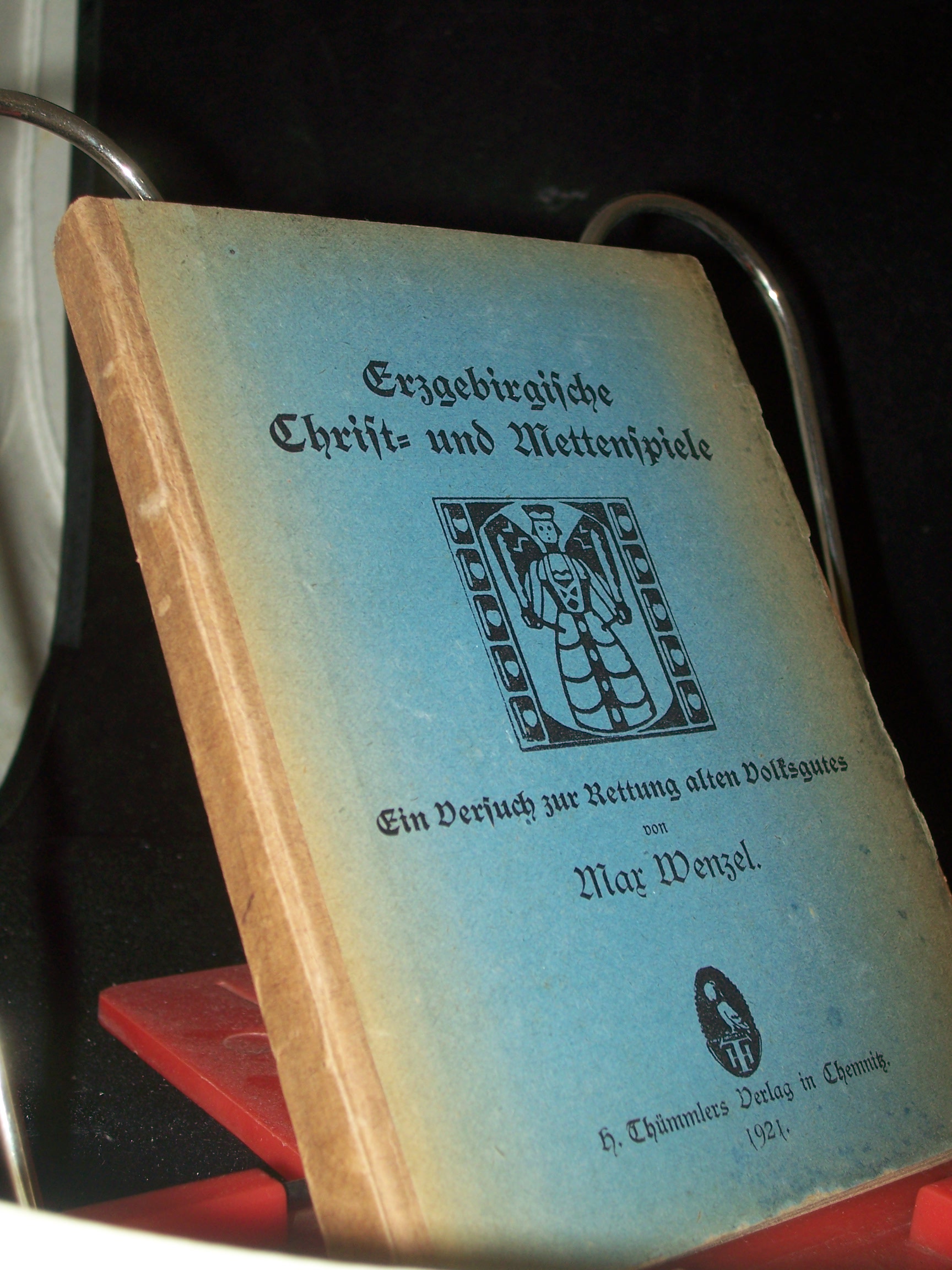 Artikelbild 1 des Artikels “Erzgebirgische Christ- und Mettenspiele : Ein Versuch zur Rettung
alten Volksgutes / Max Wenzel “