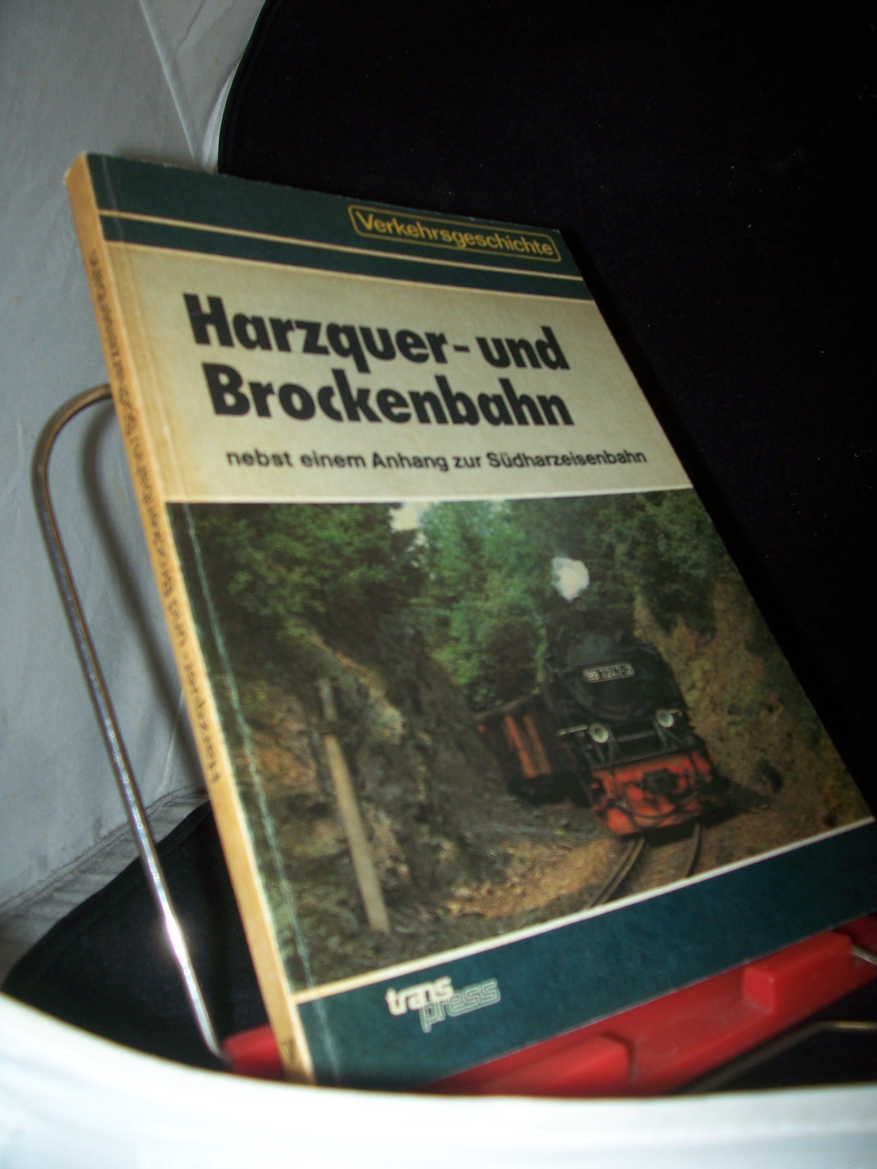 Artikelbild 1 des Artikels “Die Harzquer- und Brockenbahn : nebst einem Anhang zur Südharzeisenbahn / Autorenkollektiv unter Leitung von Hans Röper “