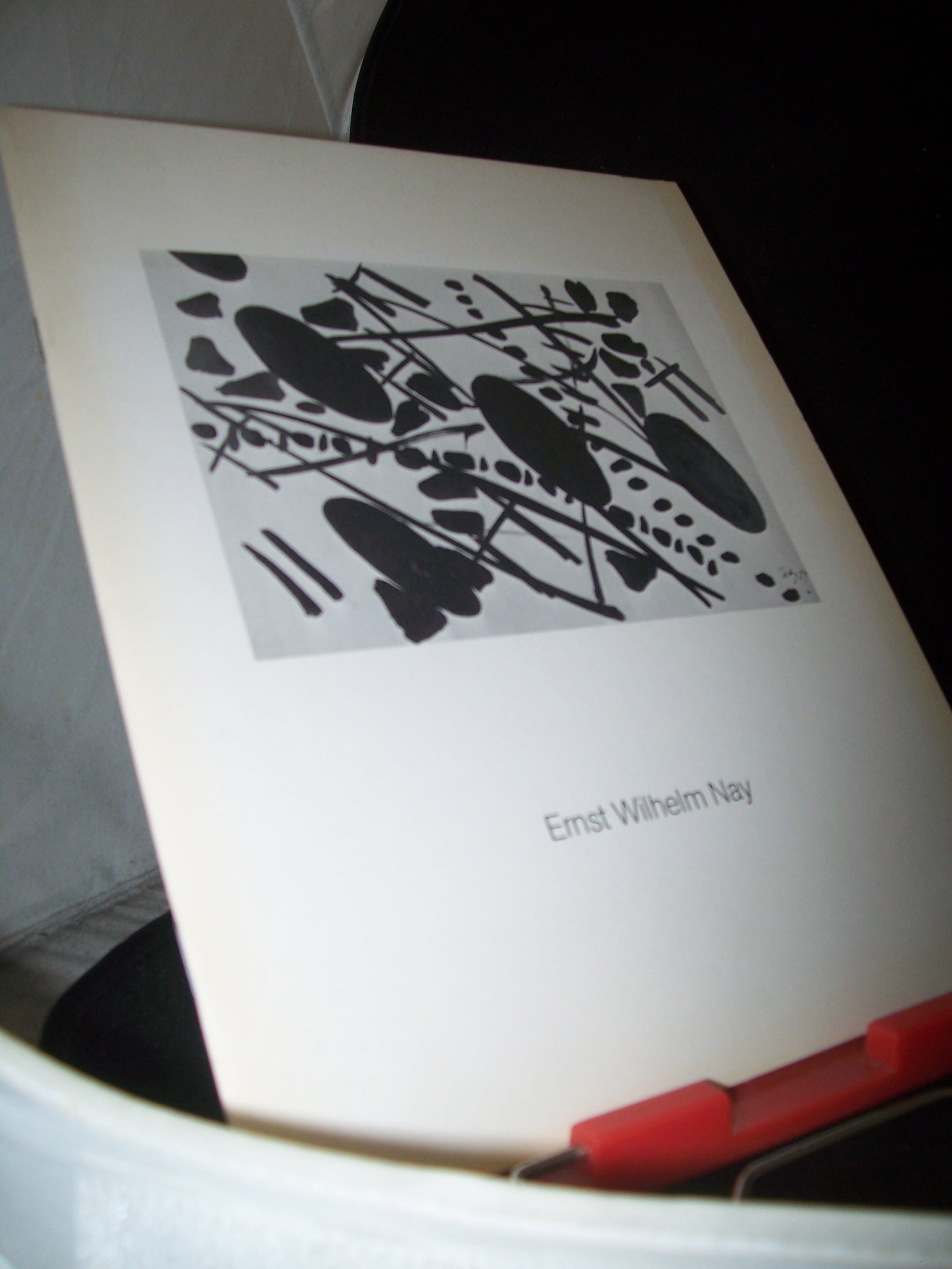 Artikelbild 1 des Artikels “Ernst Wilhelm Nay : 1902 - 1968 ; September - Oktober 1984, Galerie
Michael Haas / [Katalogbearb.: Michael Haas. Text: Horst Beyer] “