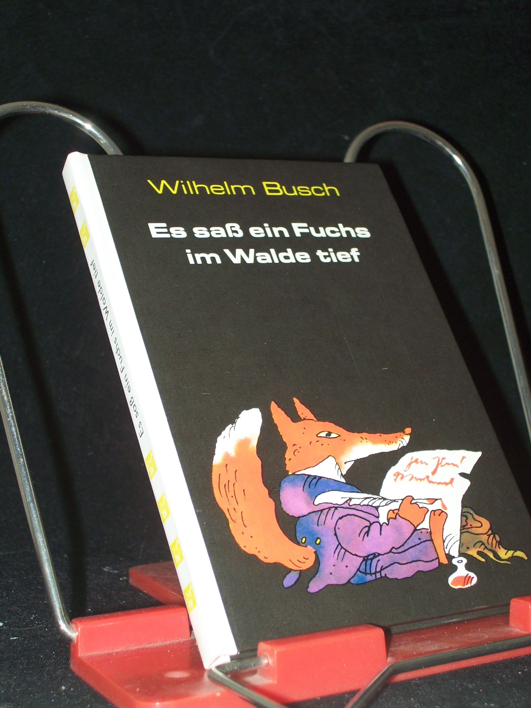 Artikelbild 1 des Artikels “Es sass ein Fuchs im Walde tief : Gedichte / Wilhelm Busch. [Hrsg. von
Regina Hänsel. Ill. von Lothar Otto] “