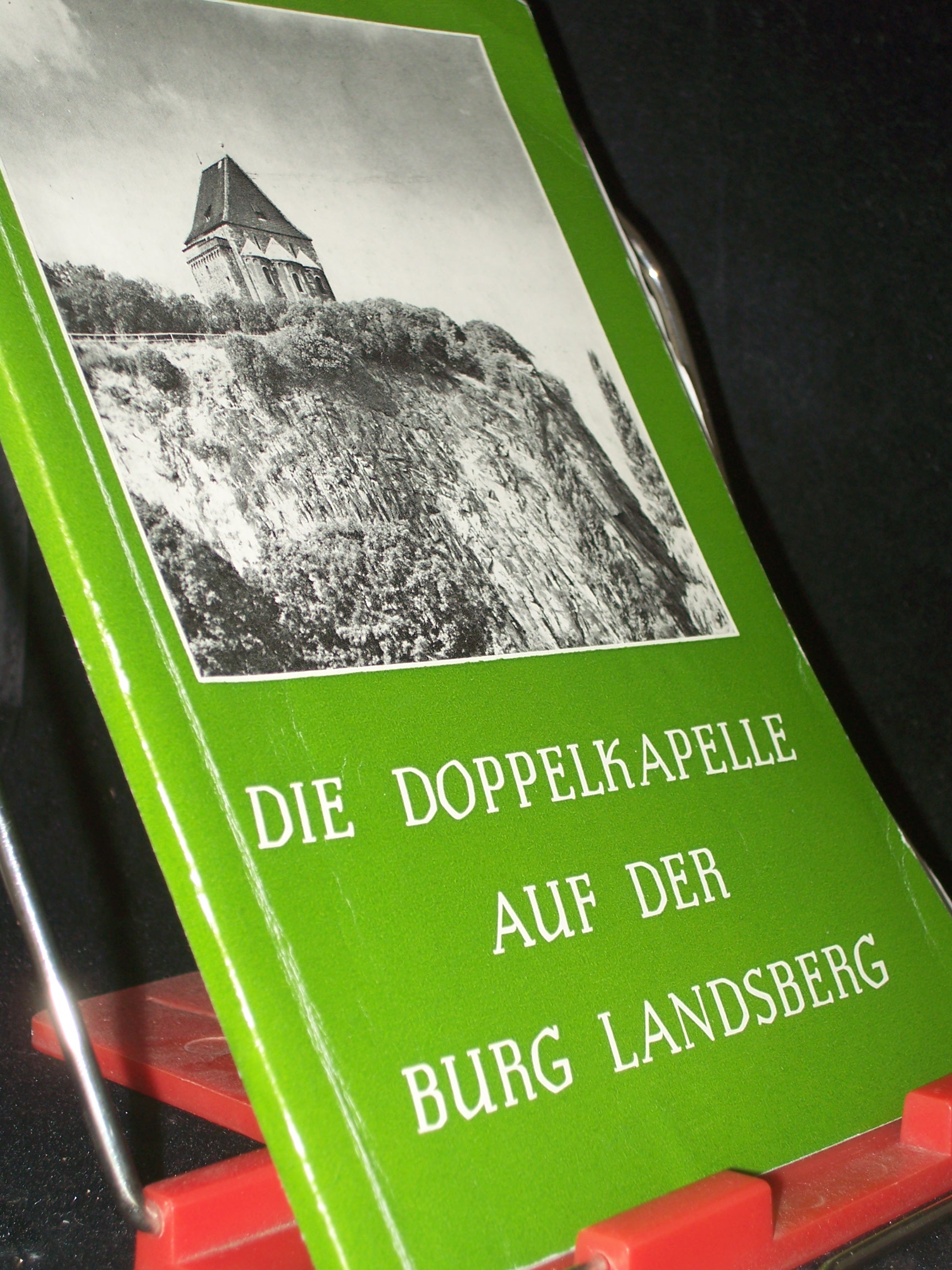 Artikelbild 1 des Artikels “Die Doppelkapelle auf der Burg Landsberg / von Gottfried Sehmsdorf und Gunter George. Hrsg.: Rat der Stadt Landsberg, Heimatmuseum 
