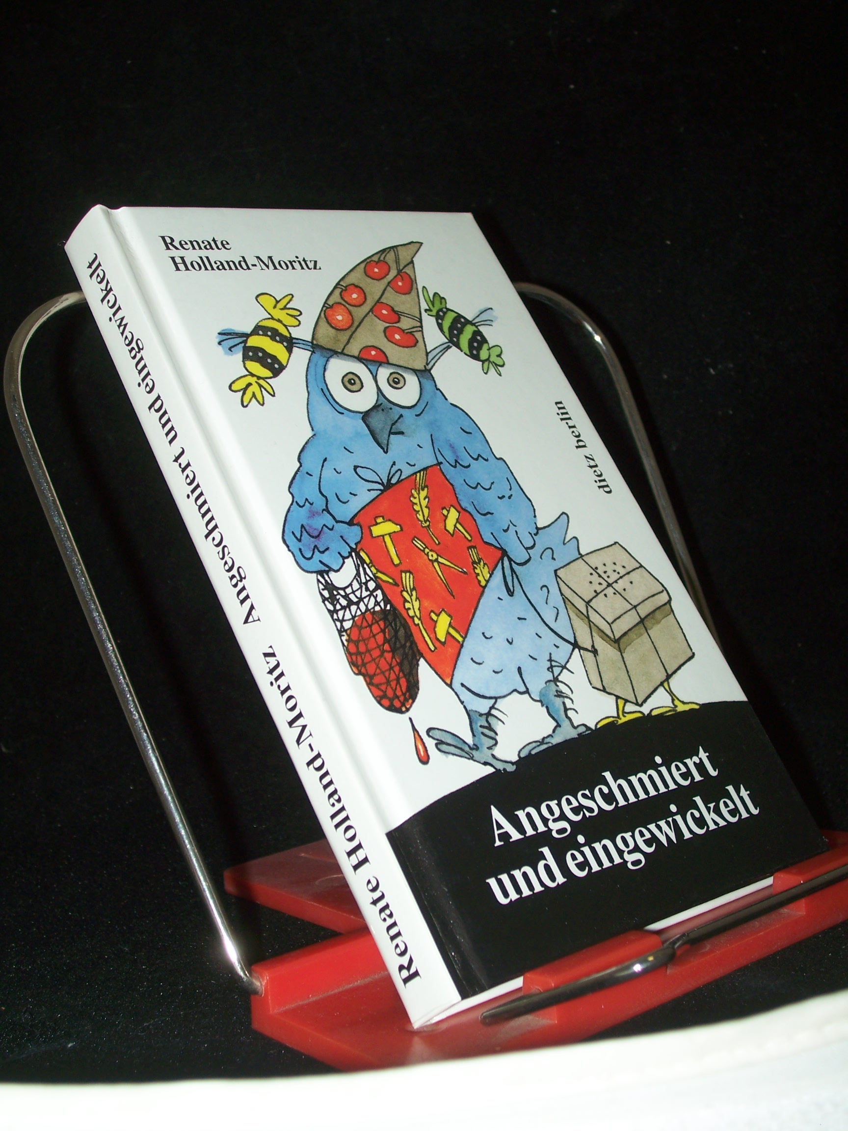 Artikelbild 1 des Artikels “Angeschmiert und eingewickelt : darüber lachte man in der DDR während der fünfziger und sechziger Jahre / Renate Holland-Moritz. [Mit Ill. von Manfred Bofinger. Mit einem Vorw. von Lothar Kusche] “