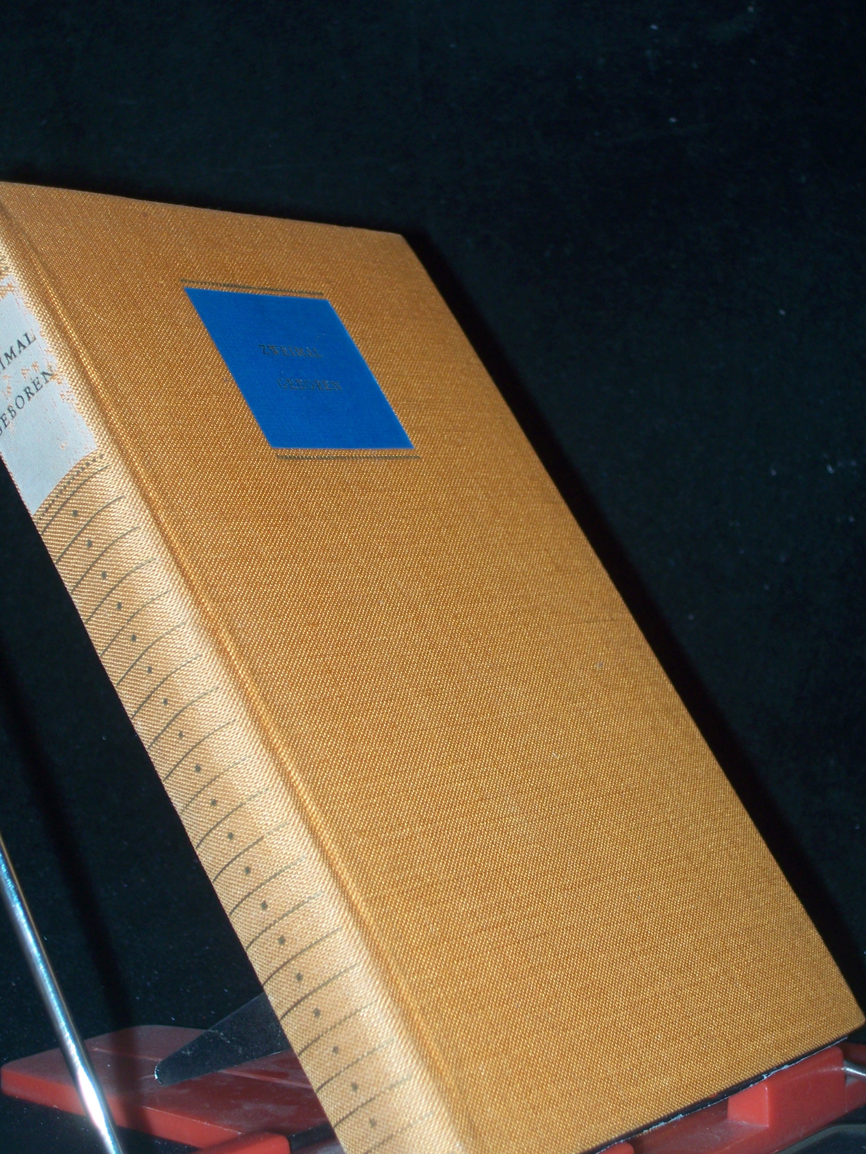 Artikelbild 1 des Artikels “Zweimal geboren : Buch der Freundschaft / Hrsg. von Helga Hoeffken, Ernst Laboor u. Johannes Schellenberger “