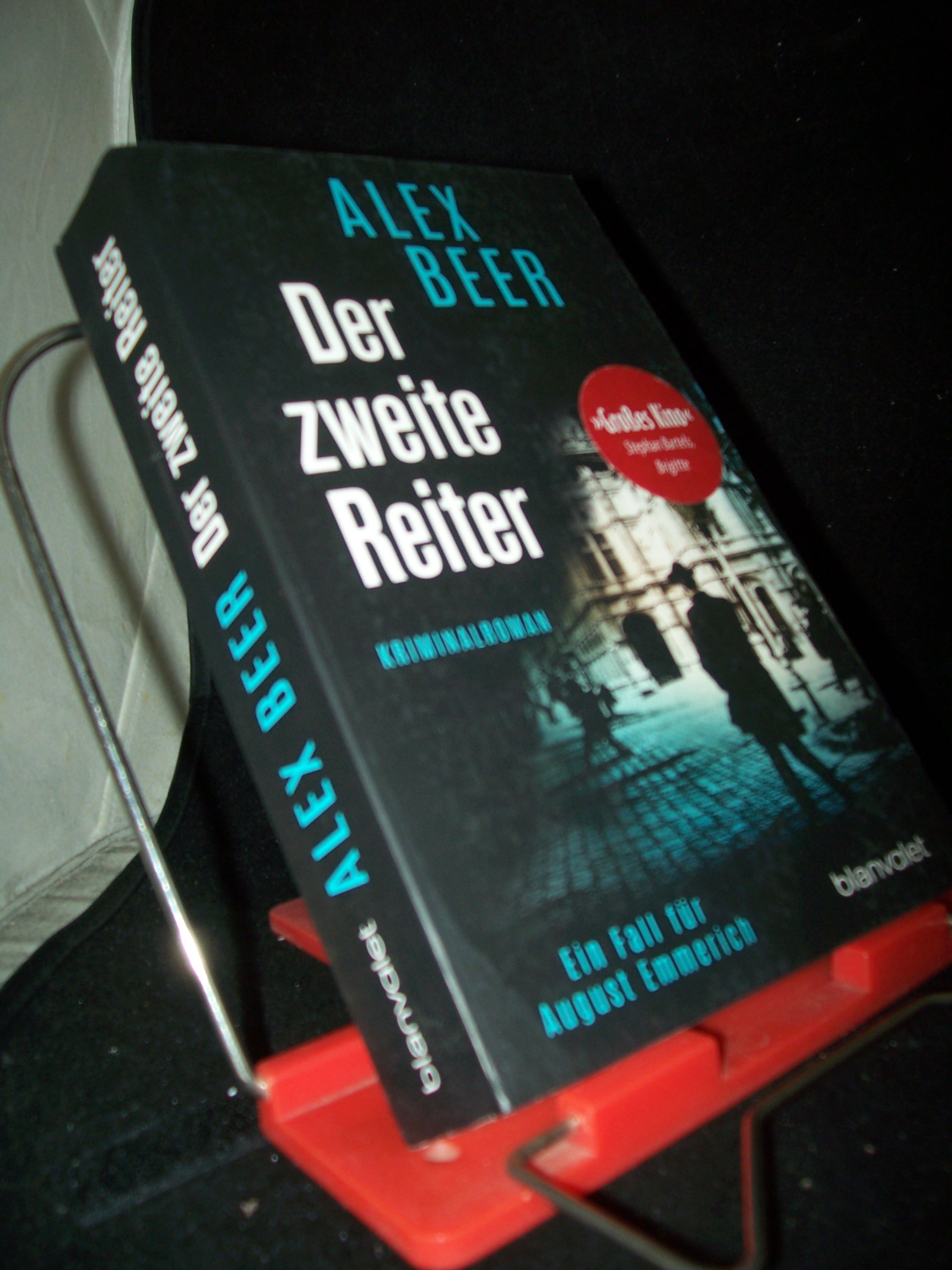 Artikelbild 1 des Artikels “Der zweite Reiter : ein Fall für August Emmerich : Kriminalroman /
Alex Beer “