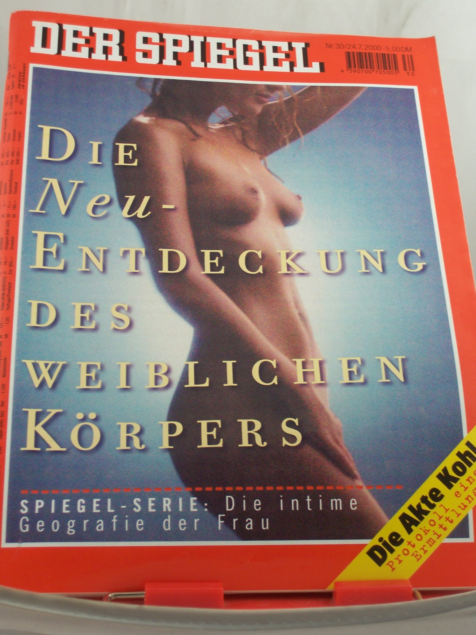 Artikelbild 1 des Artikels “30/2000, Die Neu-Entdeckung des weiblichen Körpers “