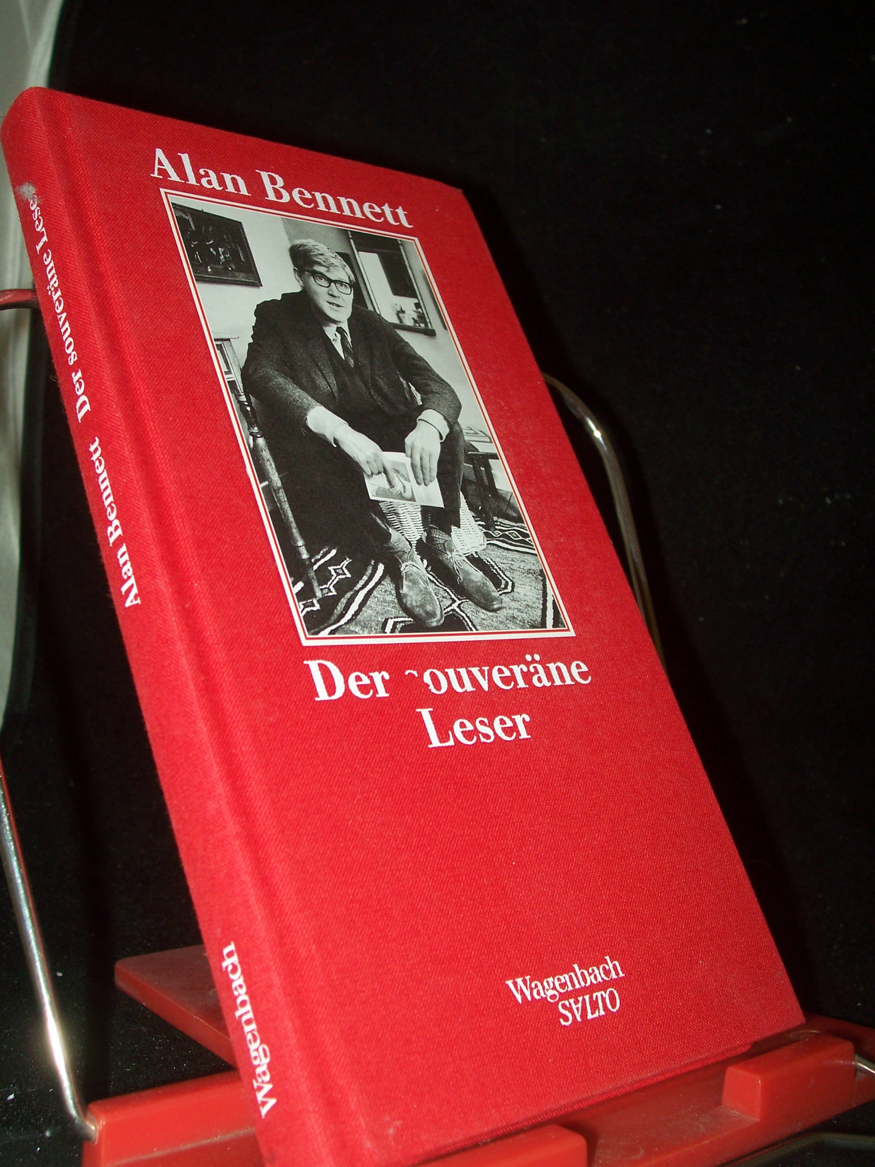 Artikelbild 1 des Artikels “Der souveräne Leser / Alan Bennett ; aus dem Englischen von Ingo
Herzke “