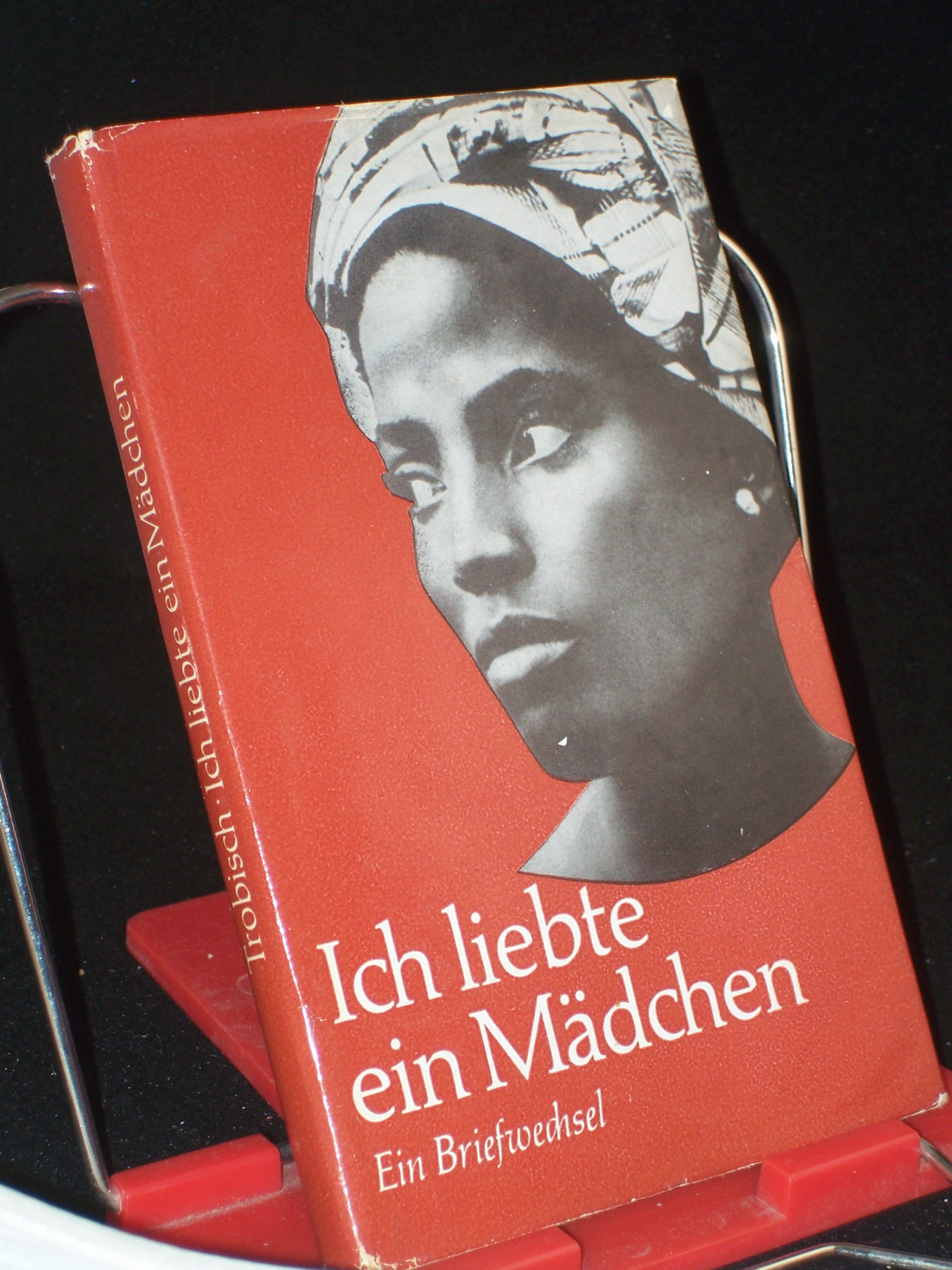 Artikelbild 1 des Artikels “Ich liebte ein Mädchen : Ein Briefwechsel / Walter Trobisch “