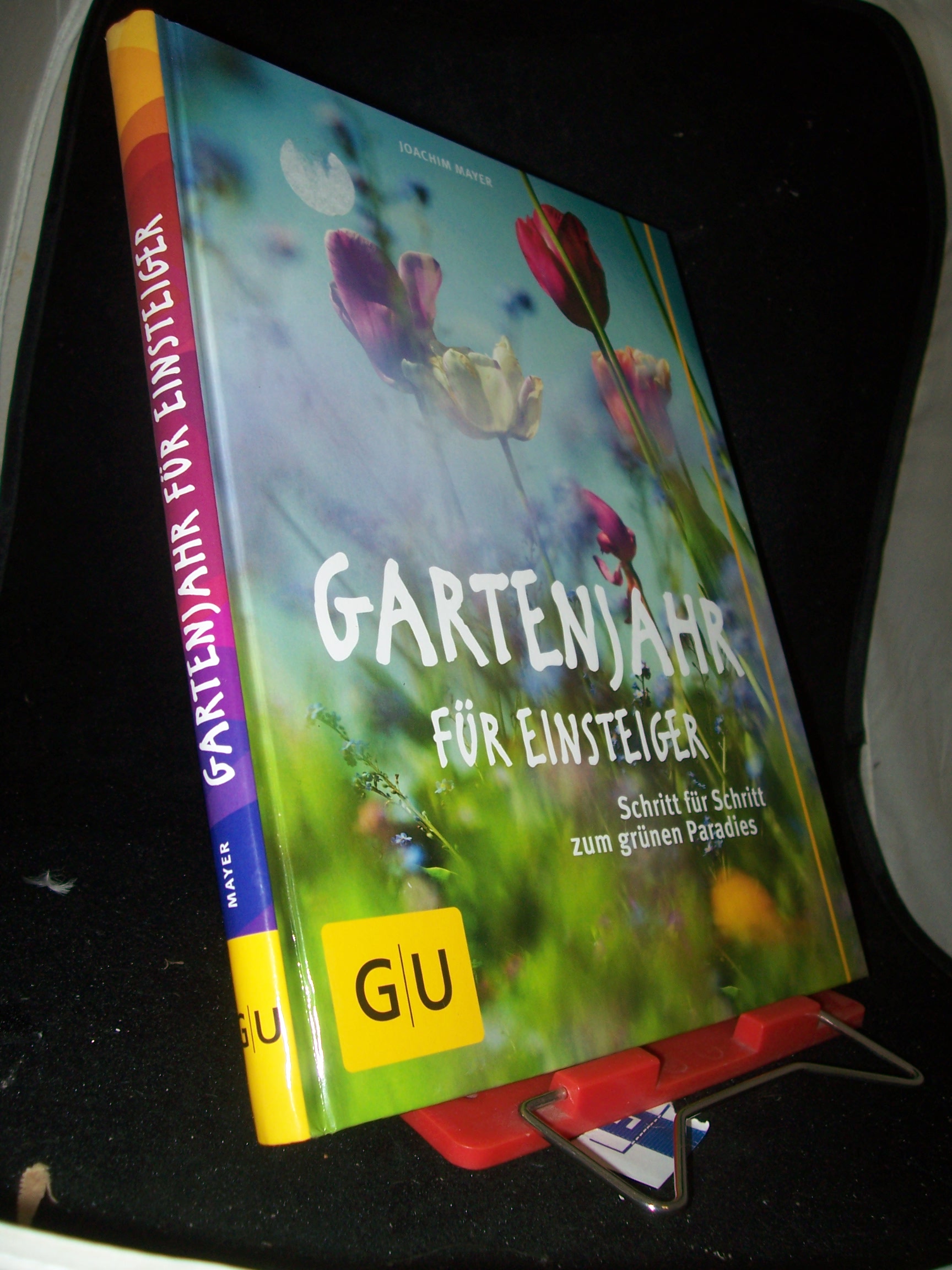 Artikelbild 1 des Artikels “Gartenjahr für Einsteiger : Schritt für Schritt zum grünen Paradies / Joachim Mayer “