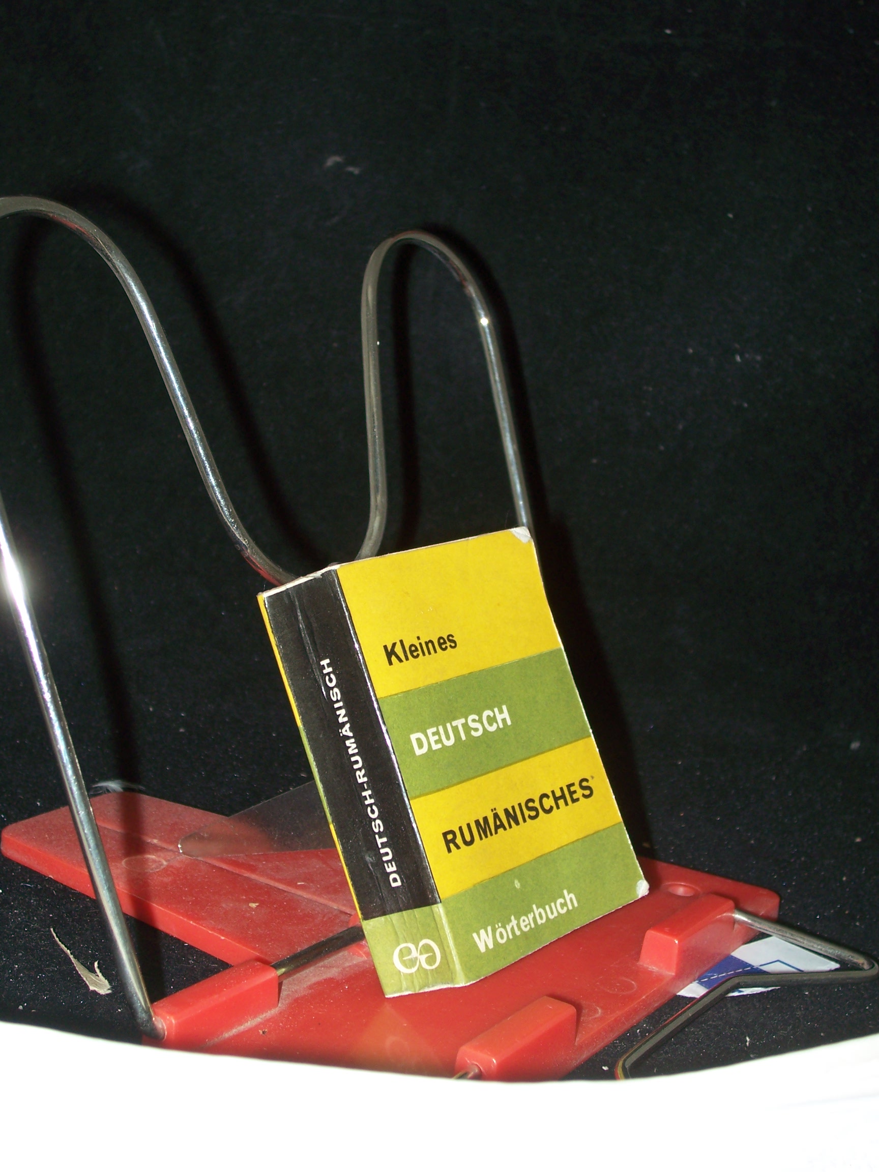 Artikelbild 1 des Artikels “Kleines deutsch-rumänisches Wörterbuch “