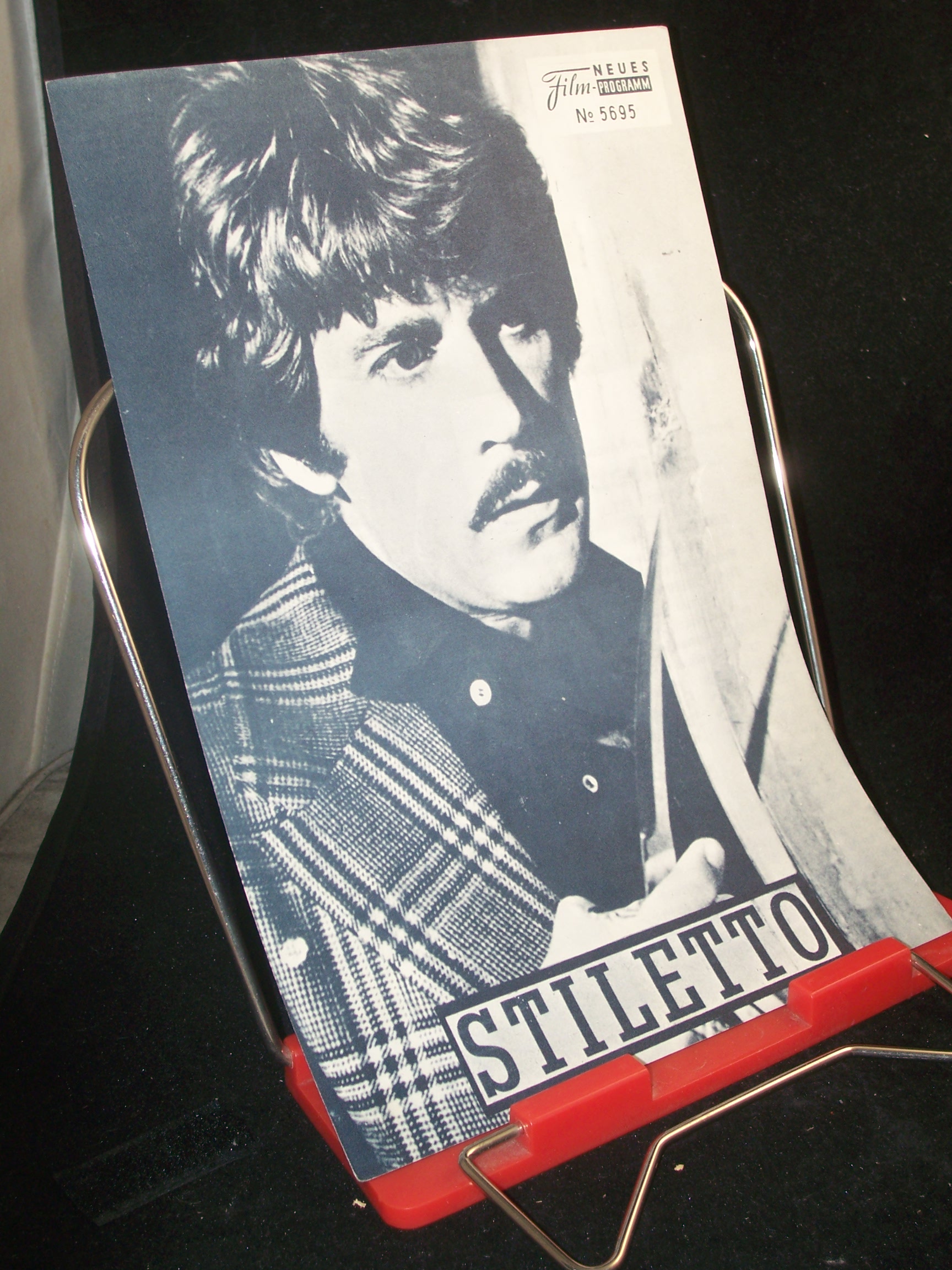 Artikelbild 1 des Artikels “Nr. 5695, Juli 1970, Stiletto “