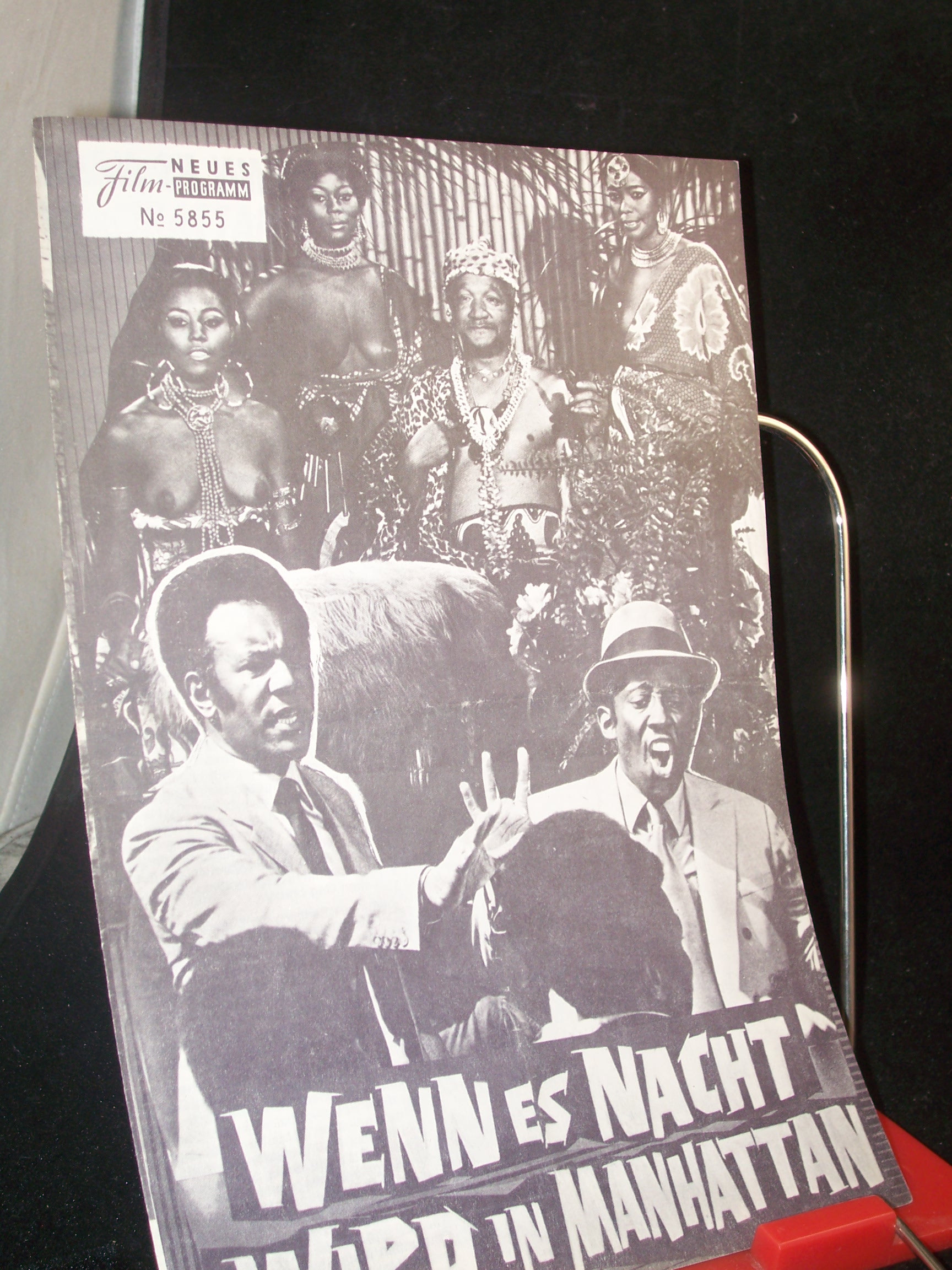 Artikelbild 1 des Artikels “Nr. 5855, Februar 1971, Wenn es Nacht wird in Manhattan “