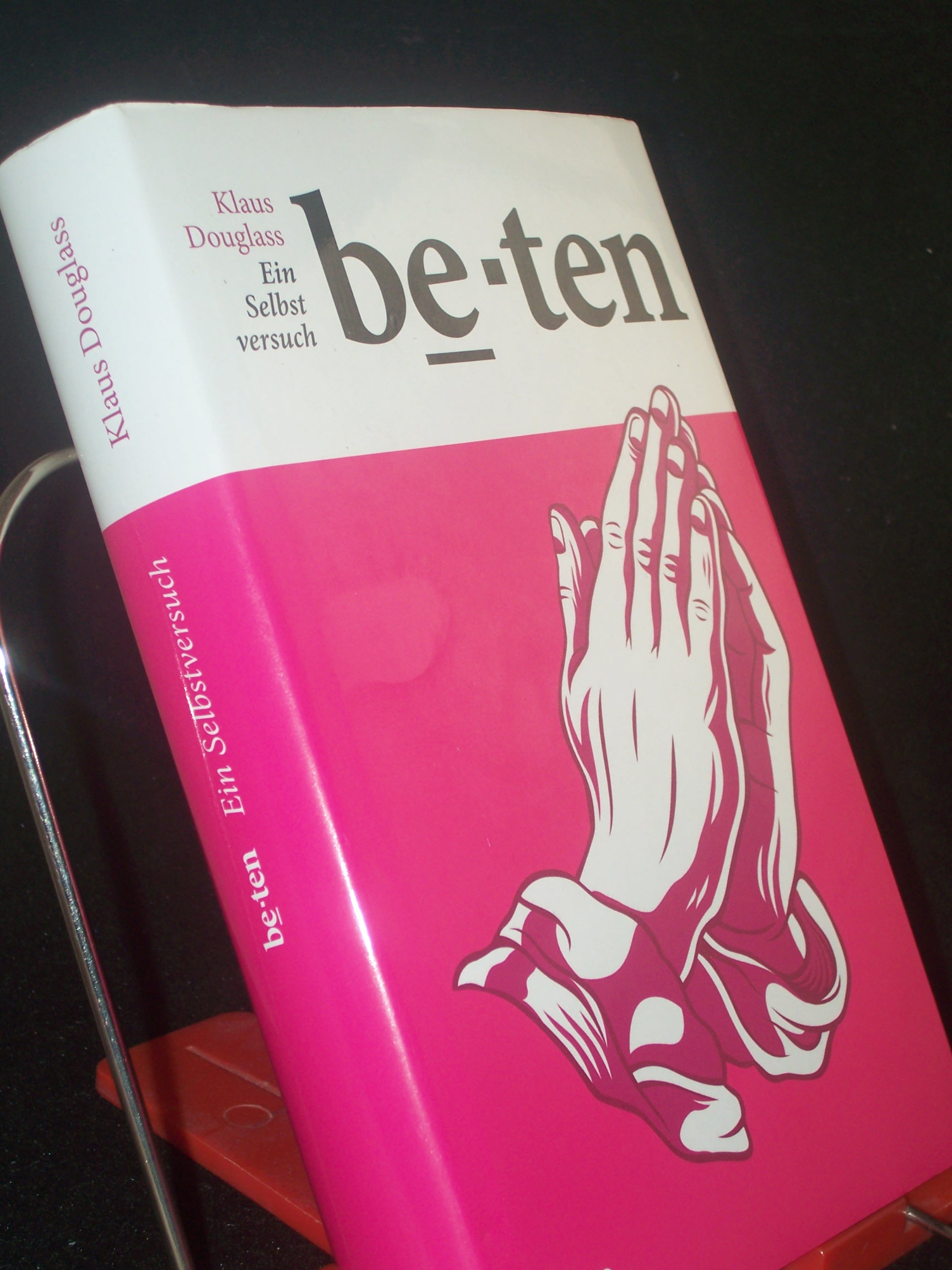 Artikelbild 1 des Artikels “Beten : ein Selbstversuch / Klaus Douglass “